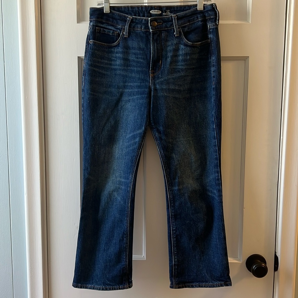 Old Navy crop kick flare